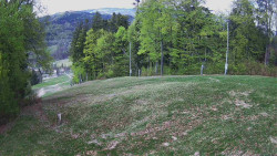 Prostřední část sjezdovky a snowpark