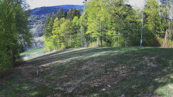 Prostřední část sjezdovky a snowpark