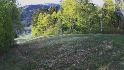 Prostřední část sjezdovky a snowpark