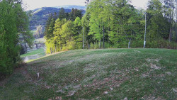 Prostřední část sjezdovky a snowpark