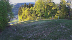 Prostřední část sjezdovky a snowpark