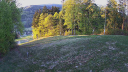 Prostřední část sjezdovky a snowpark