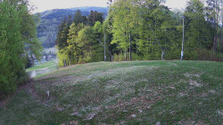 Prostřední část sjezdovky a snowpark
