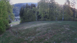 Prostřední část sjezdovky a snowpark