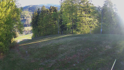 Prostřední část sjezdovky a snowpark