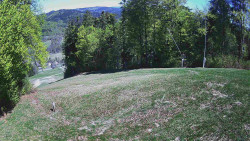 Prostřední část sjezdovky a snowpark