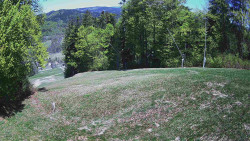 Prostřední část sjezdovky a snowpark
