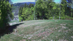 Prostřední část sjezdovky a snowpark