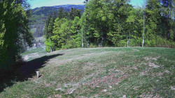 Prostřední část sjezdovky a snowpark