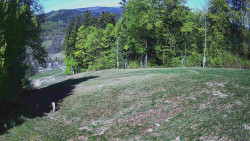 Prostřední část sjezdovky a snowpark