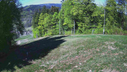 Prostřední část sjezdovky a snowpark