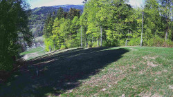 Prostřední část sjezdovky a snowpark