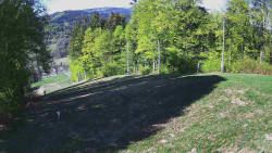 Prostřední část sjezdovky a snowpark