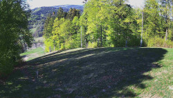 Prostřední část sjezdovky a snowpark