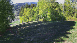 Prostřední část sjezdovky a snowpark