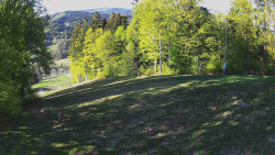 Prostřední část sjezdovky a snowpark