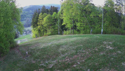 Prostřední část sjezdovky a snowpark