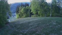 Prostřední část sjezdovky a snowpark