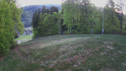 Prostřední část sjezdovky a snowpark