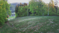 Prostřední část sjezdovky a snowpark