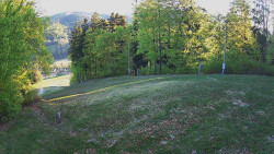 Prostřední část sjezdovky a snowpark