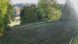 Prostřední část sjezdovky a snowpark