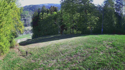 Prostřední část sjezdovky a snowpark