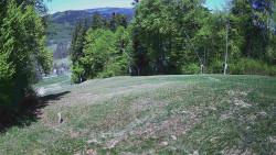 Prostřední část sjezdovky a snowpark