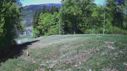 Prostřední část sjezdovky a snowpark