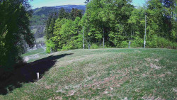 Prostřední část sjezdovky a snowpark