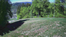 Prostřední část sjezdovky a snowpark