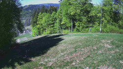 Prostřední část sjezdovky a snowpark