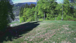 Prostřední část sjezdovky a snowpark