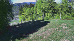 Prostřední část sjezdovky a snowpark