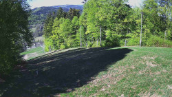 Prostřední část sjezdovky a snowpark