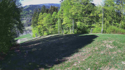 Prostřední část sjezdovky a snowpark