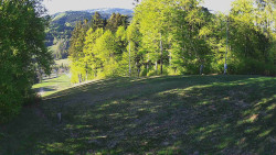 Prostřední část sjezdovky a snowpark