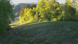 Prostřední část sjezdovky a snowpark