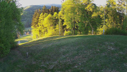 Prostřední část sjezdovky a snowpark