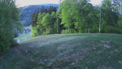 Prostřední část sjezdovky a snowpark