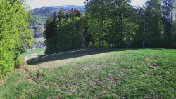 Prostřední část sjezdovky a snowpark