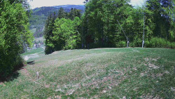 Prostřední část sjezdovky a snowpark