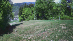 Prostřední část sjezdovky a snowpark