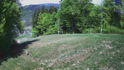 Prostřední část sjezdovky a snowpark