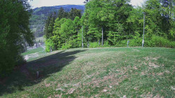 Prostřední část sjezdovky a snowpark