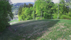 Prostřední část sjezdovky a snowpark