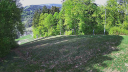 Prostřední část sjezdovky a snowpark