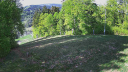Prostřední část sjezdovky a snowpark