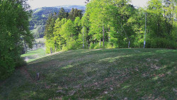 Prostřední část sjezdovky a snowpark