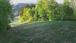 Prostřední část sjezdovky a snowpark